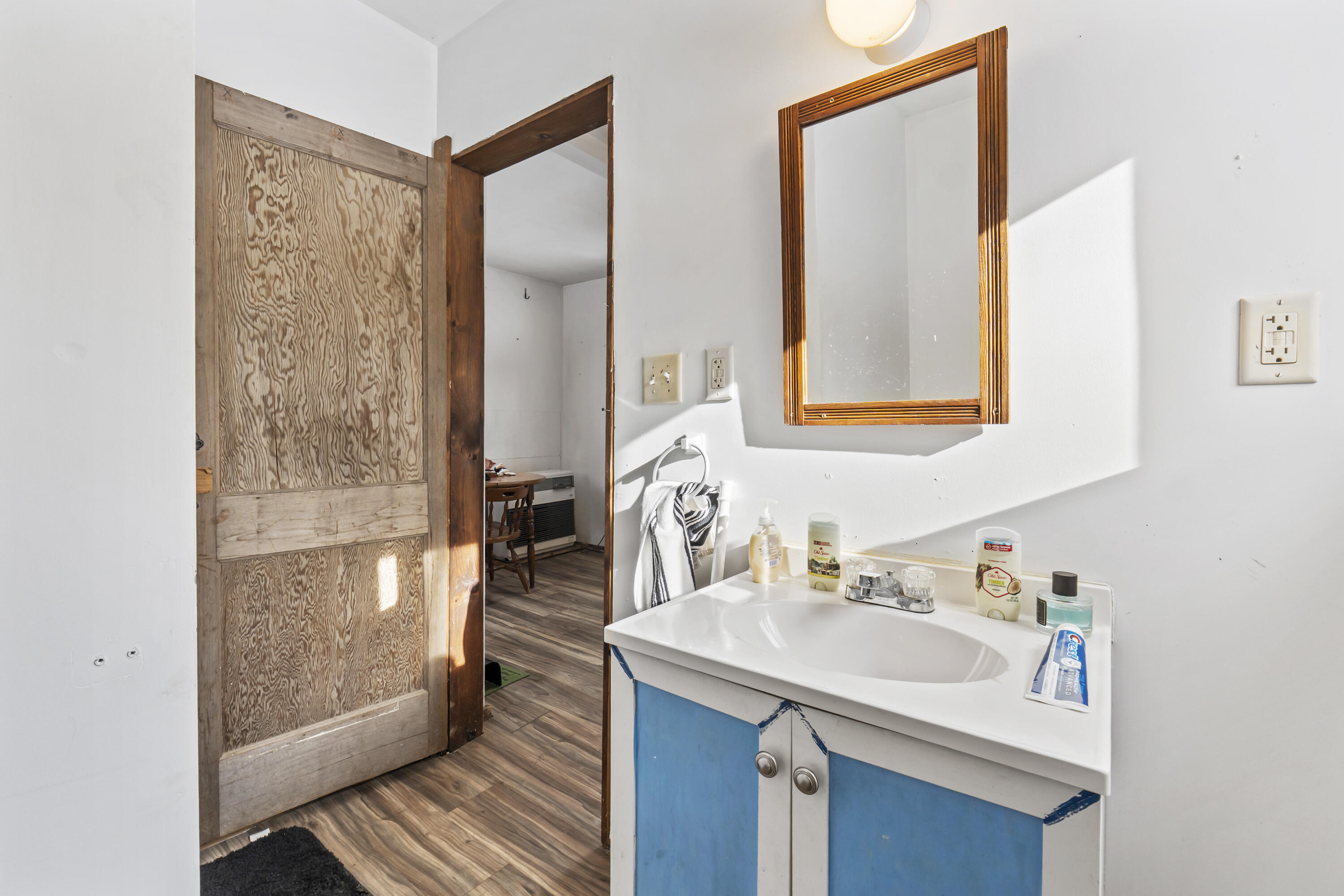 514 Old County Road Waldoboro, ME 04572 - Photo 19 of 42 514 Old County Rd_0120