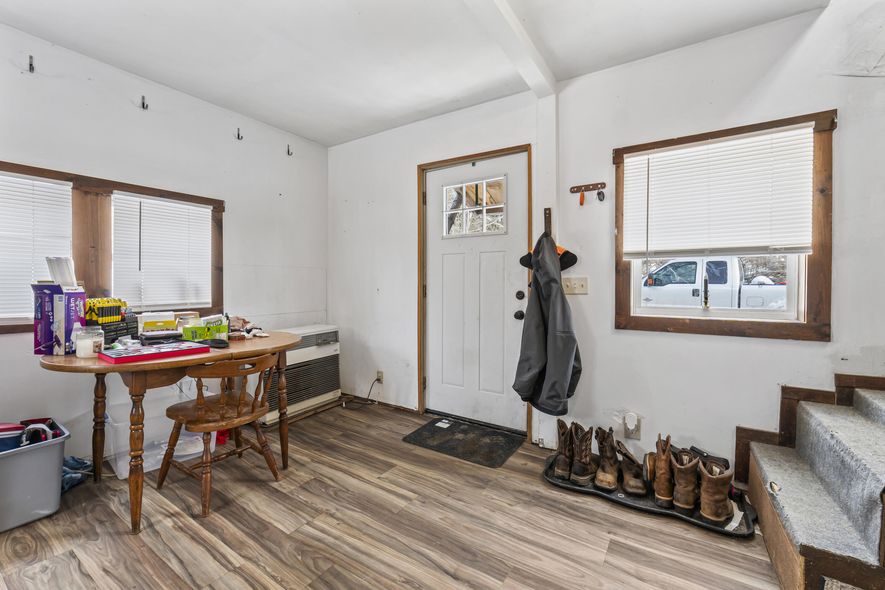 514 Old County Road Waldoboro, ME 04572 - Photo 10 of 42 514 Old County Rd_0111