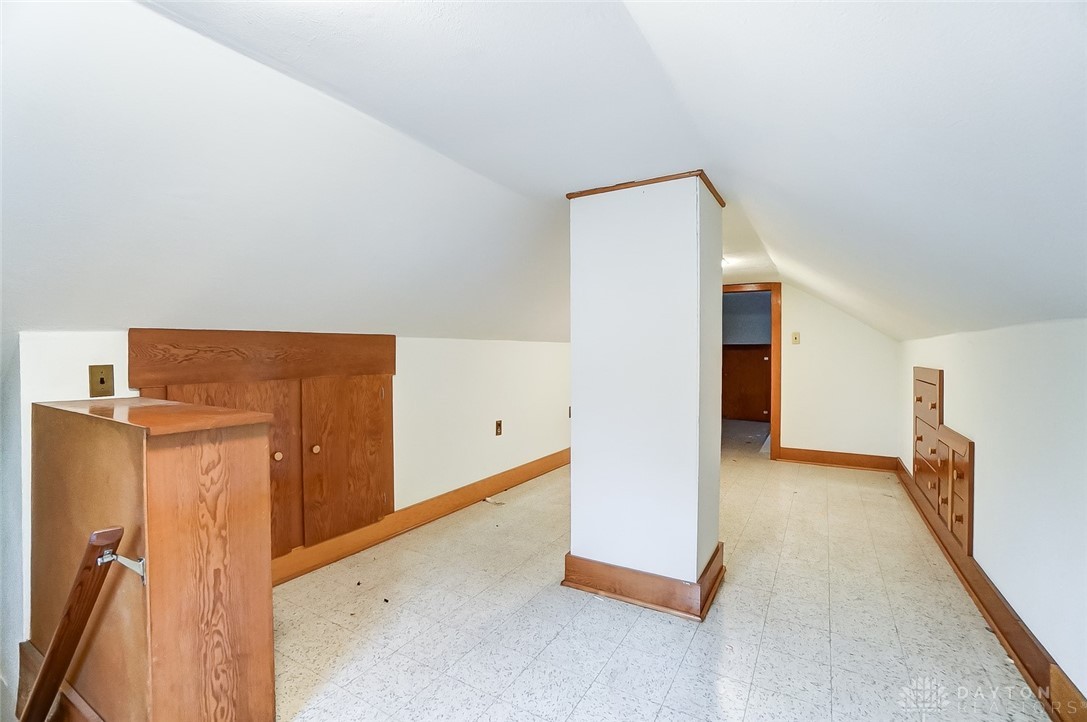 2735 Dwight Road Springfield, OH 45503 - Photo 25 of 40 Gallery Image 25