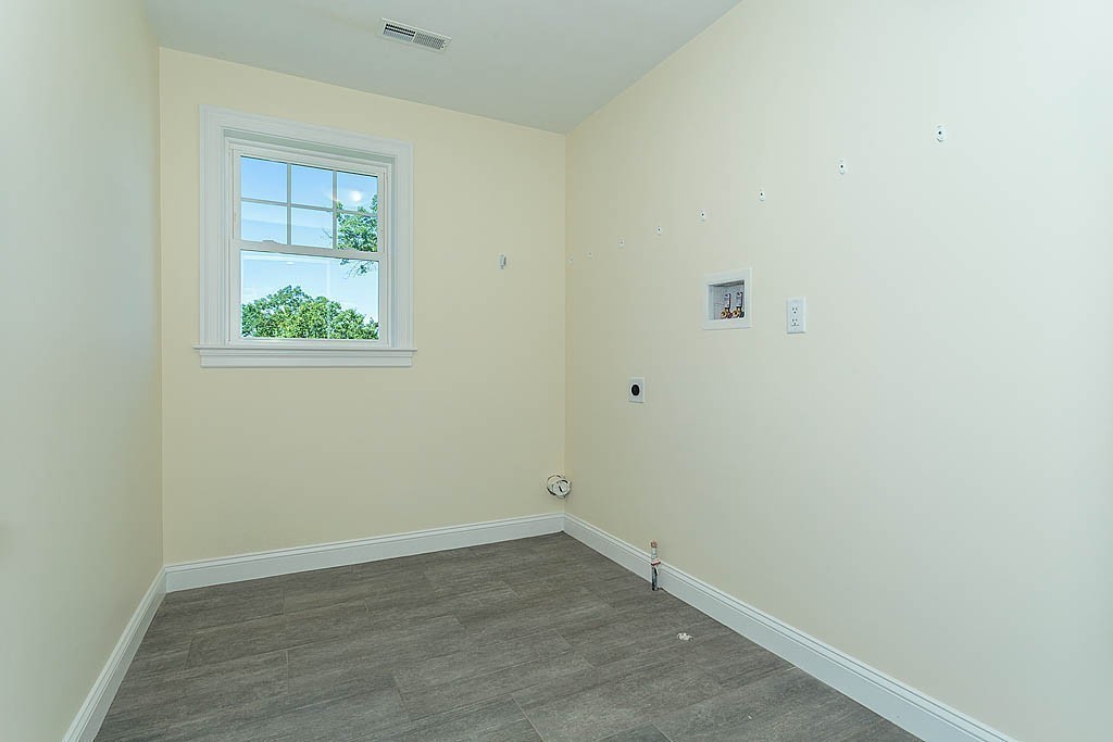 208 Catamount Road Tewksbury, MA 01876 - Photo 21 of 30 Gallery Image 21