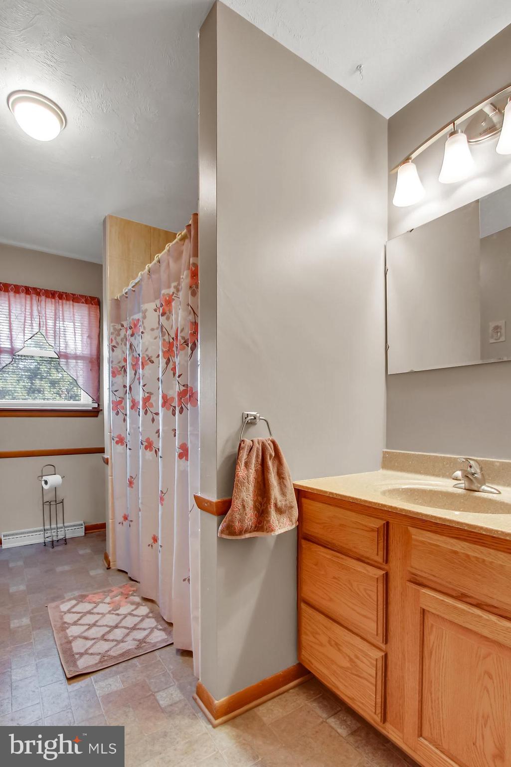 3611 Village Road Dover, PA 17315 - Photo 17 of 26 Gallery Image 17