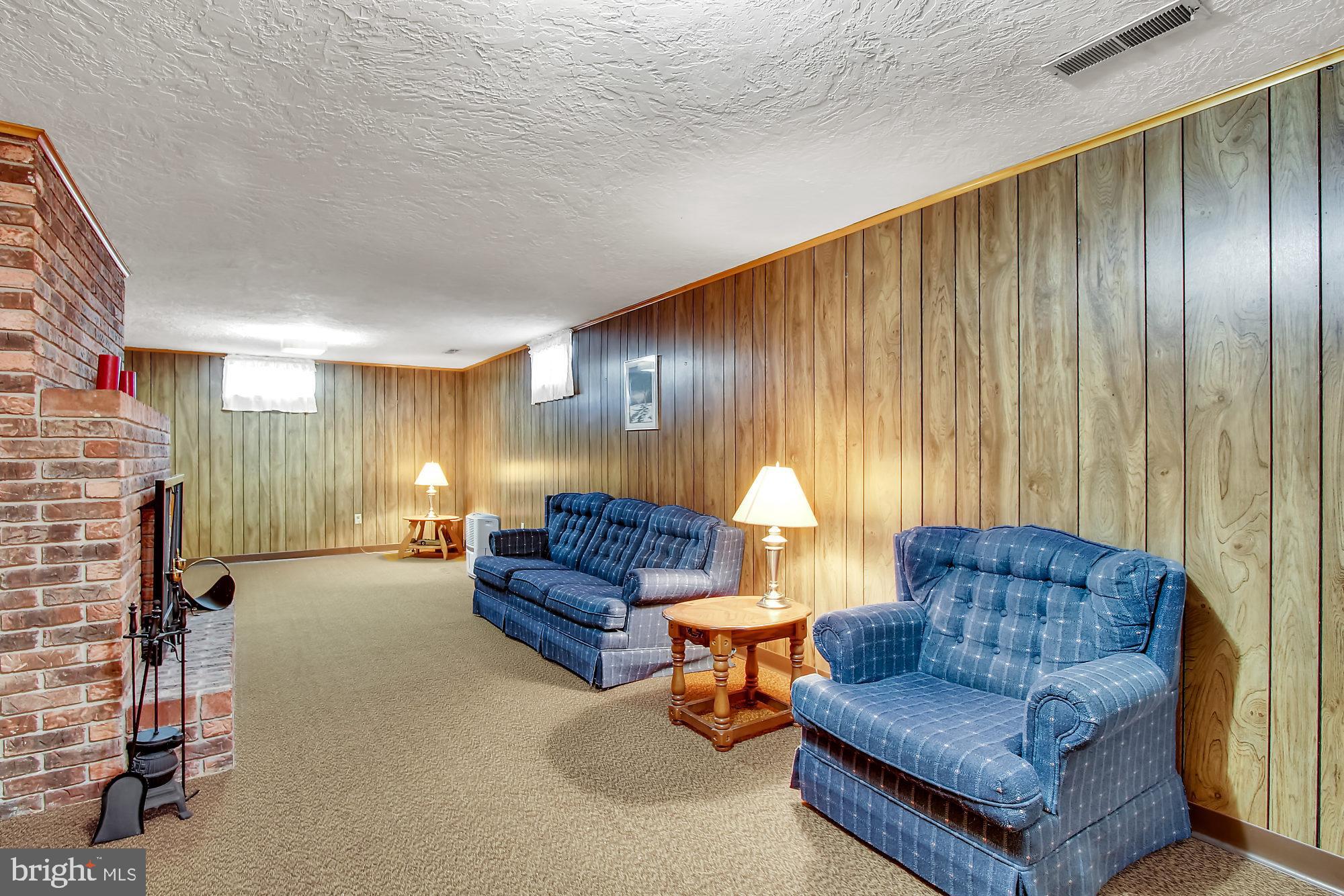3611 Village Road Dover, PA 17315 - Photo 18 of 26 Gallery Image 18
