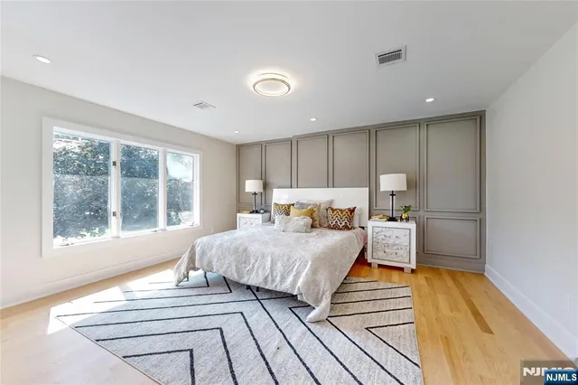 $1,399,000 | 133 Morristown Place, Paramus, NJ 07652