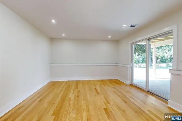 $1,399,000 | 133 Morristown Place, Paramus, NJ 07652