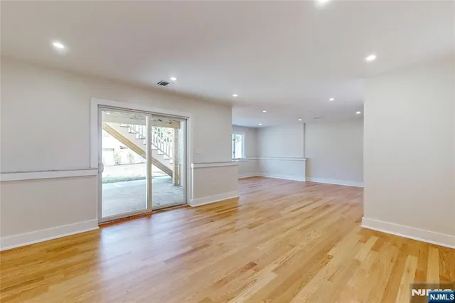 $1,399,000 | 133 Morristown Place, Paramus, NJ 07652