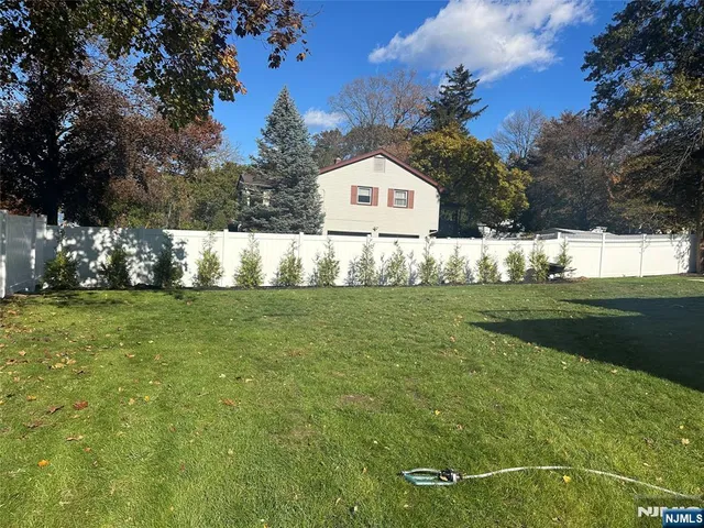 $1,399,000 | 133 Morristown Place, Paramus, NJ 07652