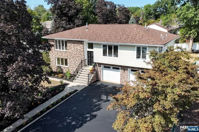 $1,399,000 | 133 Morristown Place, Paramus, NJ 07652