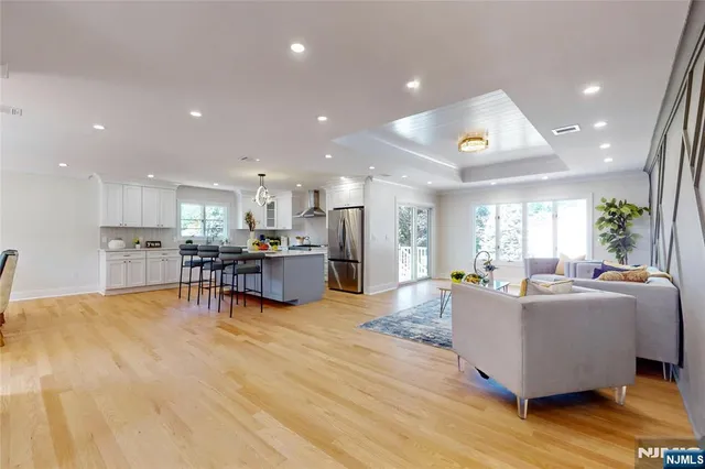 $1,399,000 | 133 Morristown Place, Paramus, NJ 07652