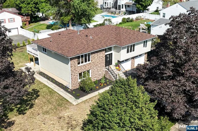 $1,399,000 | 133 Morristown Place, Paramus, NJ 07652