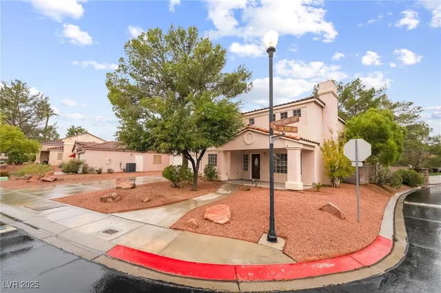 $2,695 | 6030 Spring Ranch Parkway, Las Vegas, NV 89118