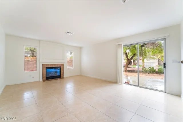 $2,695 | 6030 Spring Ranch Parkway, Las Vegas, NV 89118