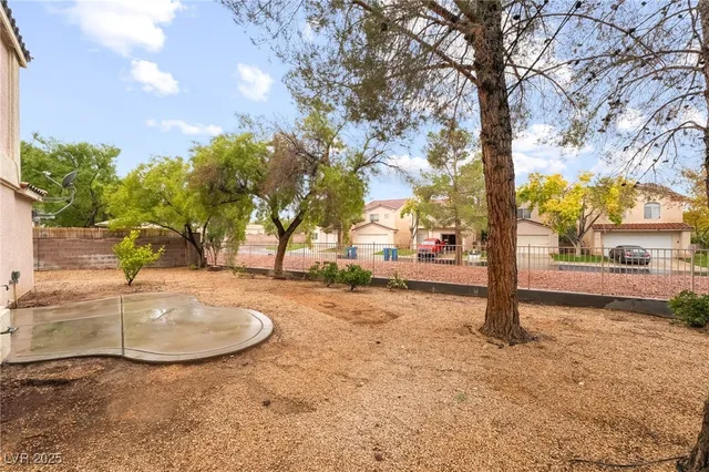 $2,695 | 6030 Spring Ranch Parkway, Las Vegas, NV 89118