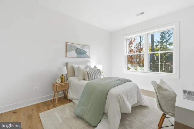 $2,275,000 | 612 Gibson Circle Southwest, Vienna, VA 22180