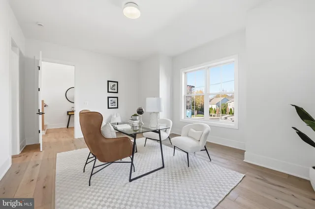 $2,275,000 | 612 Gibson Circle Southwest, Vienna, VA 22180