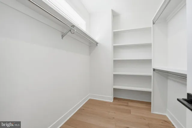 $2,275,000 | 612 Gibson Circle Southwest, Vienna, VA 22180