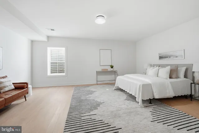 $2,275,000 | 612 Gibson Circle Southwest, Vienna, VA 22180