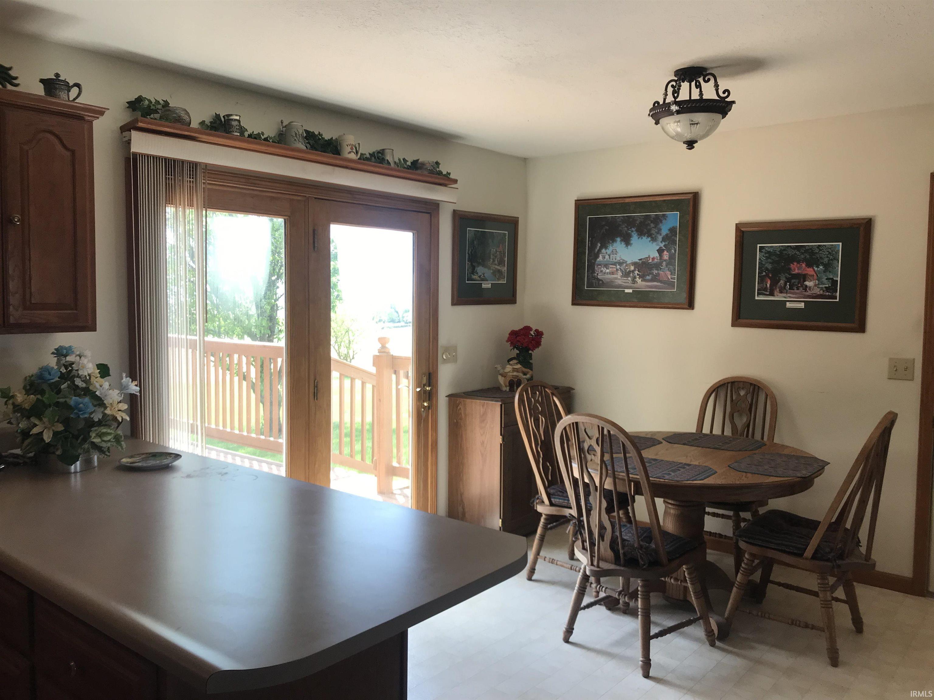 10943 Bud Road Wheatland, IN 47597 - Photo 12 of 30 Gallery Image 12