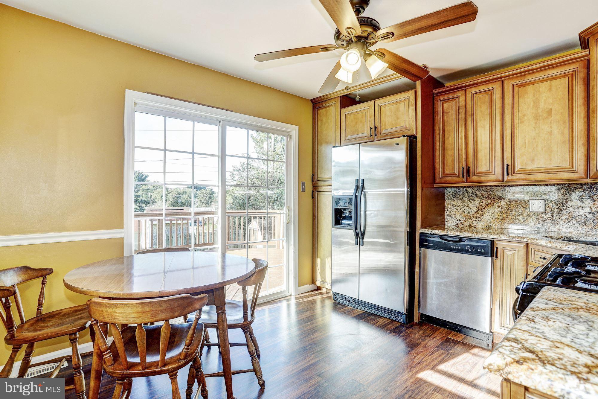 1015 Dunholme Road Reisterstown, MD 21136 - Photo 8 of 26 Eat-In Kitchen