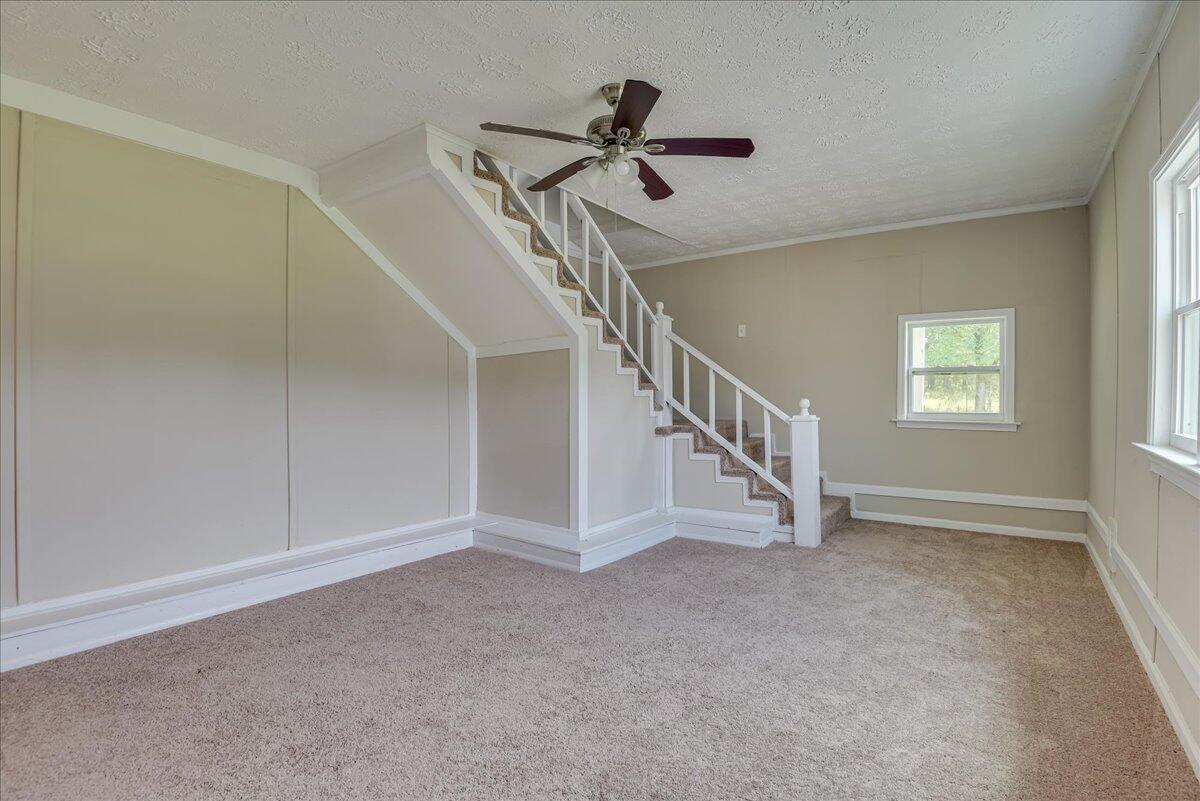 1150 Chico Road Crawfordville, GA 30631 - Photo 19 of 57 Family Room