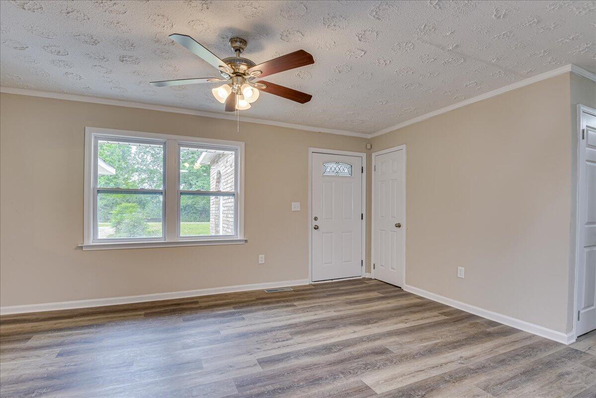 1150 Chico Road Crawfordville, GA 30631 - Photo 8 of 57 Dining Area