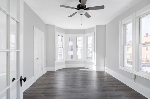 $660,000 | 259 Notre Dame Avenue, Manchester, NH 03102