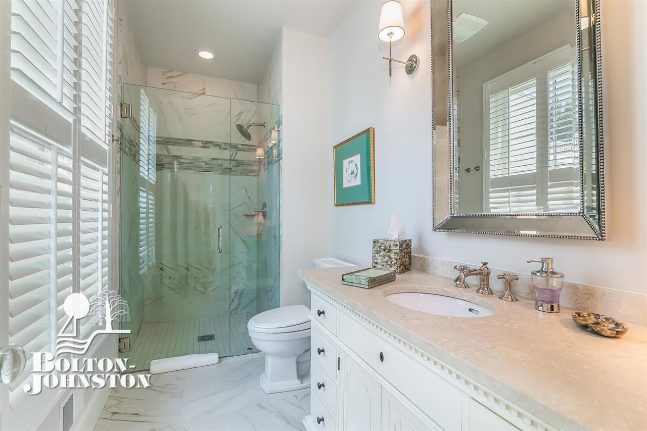 655 Lake Shore Road Grosse Pointe Shores, MI 48236 - Photo 33 of 86