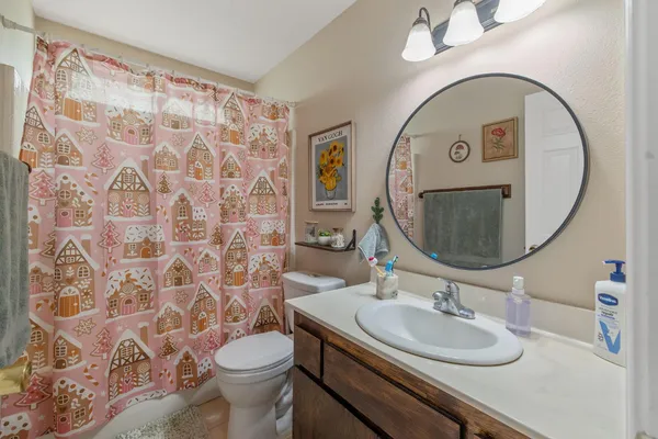$489,000 | 3749 South University Street, Visalia, CA 93277