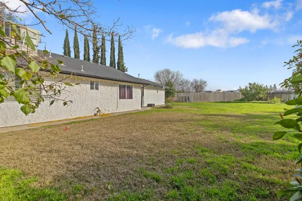 $489,000 | 3749 South University Street, Visalia, CA 93277