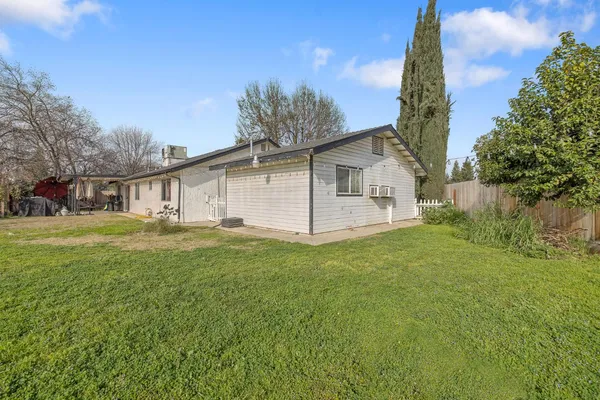 $489,000 | 3749 South University Street, Visalia, CA 93277