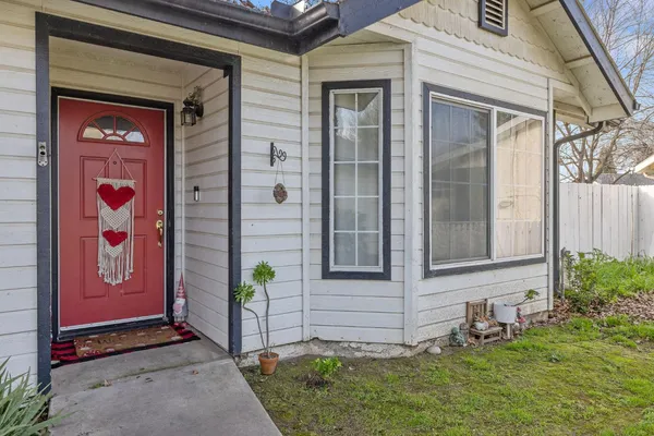 $489,000 | 3749 South University Street, Visalia, CA 93277