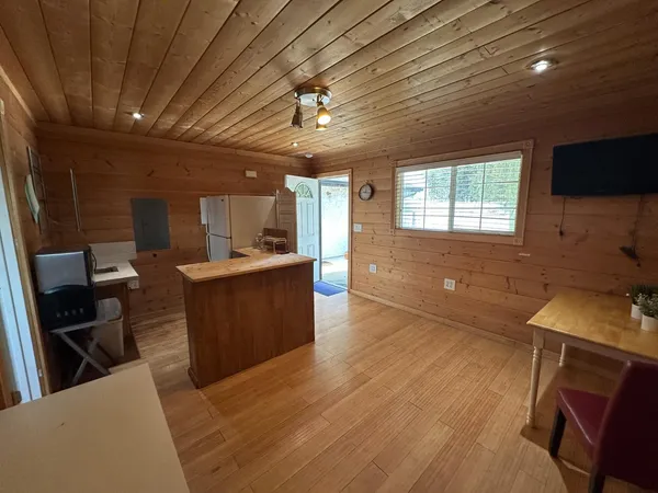 $489,000 | 3749 South University Street, Visalia, CA 93277