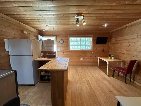 $489,000 | 3749 South University Street, Visalia, CA 93277