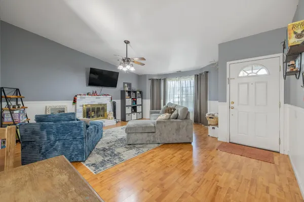 $489,000 | 3749 South University Street, Visalia, CA 93277