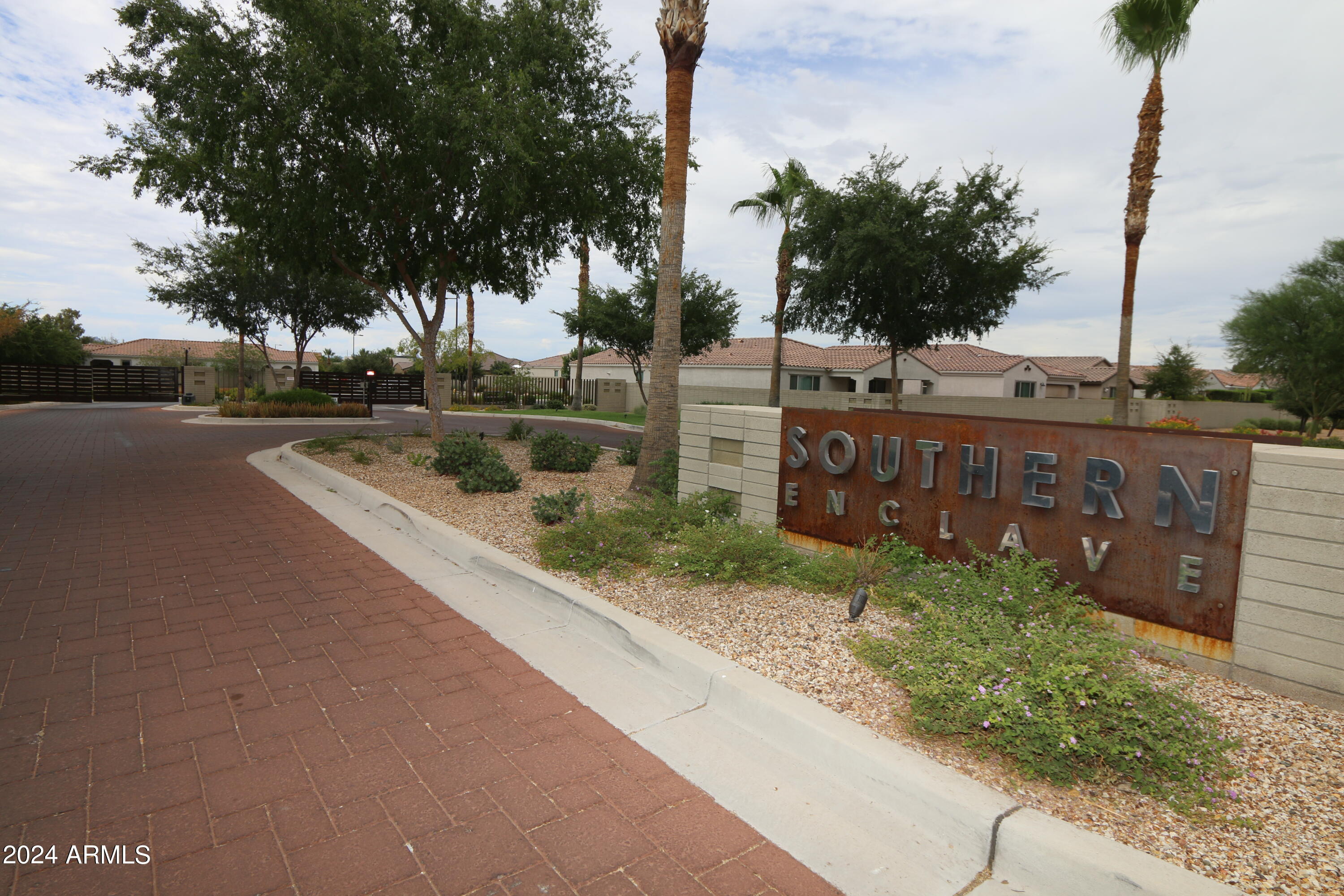 2834 East Fraktur Road Phoenix, AZ 85040 - Photo 24 of 24 Gallery Image 24