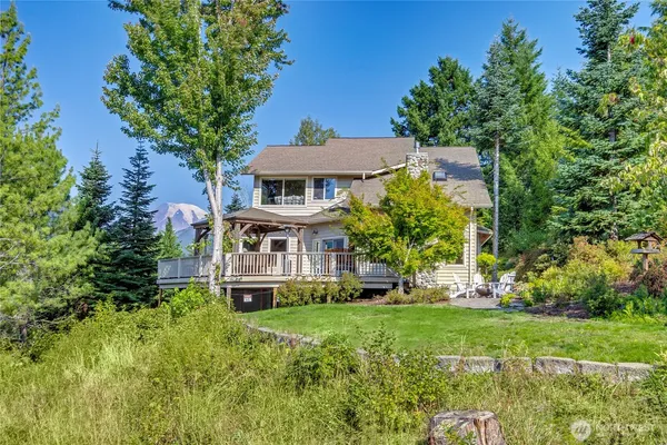 $1,150,000 | 132 Hellem Drive, Packwood, WA 98361