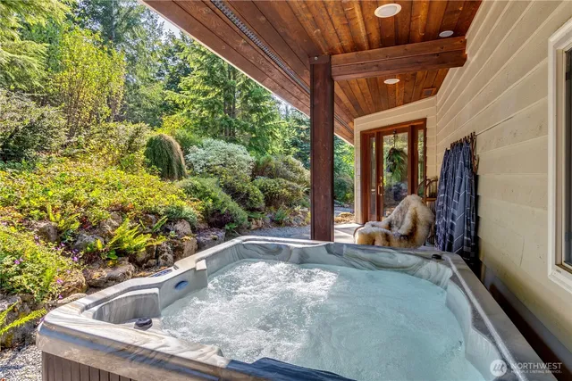 $1,150,000 | 132 Hellem Drive, Packwood, WA 98361