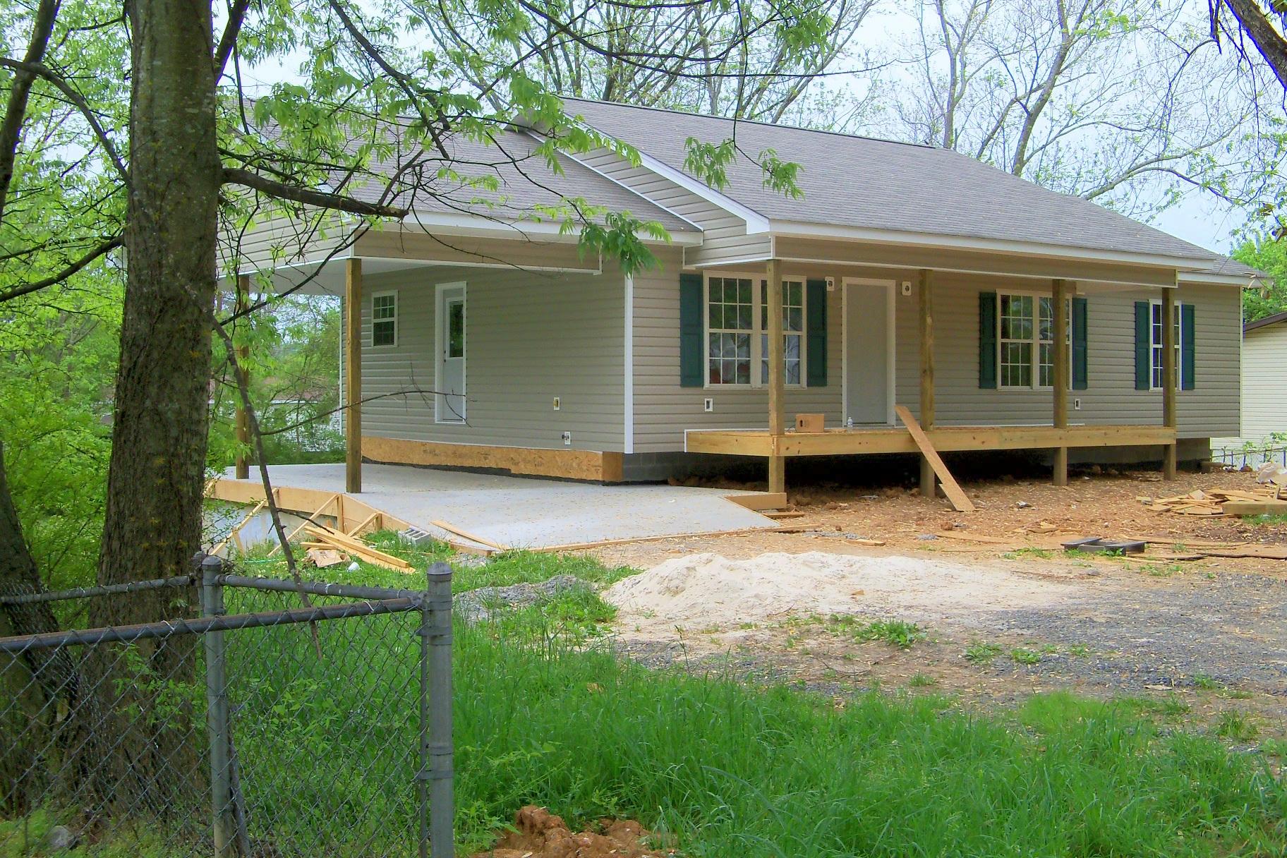 514 Southeast Ridge Drive Cleveland, TN 37323 - Photo 2 of 3 100_1718