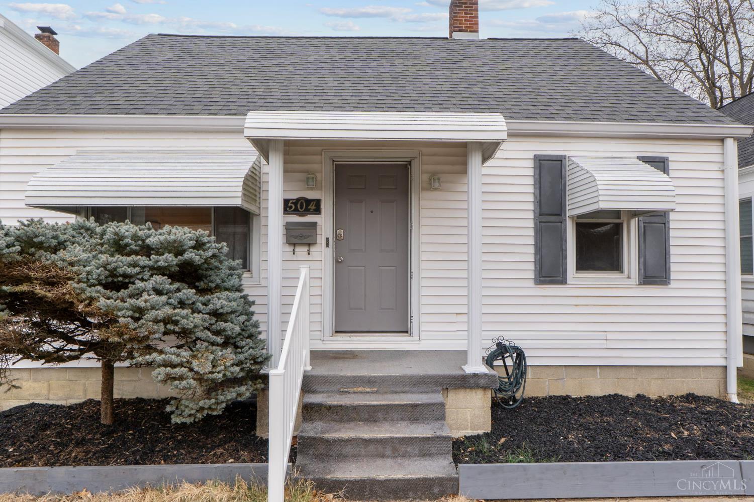 504 Ridgewood Avenue Hamilton, OH 45013 - Photo 2 of 28 Gallery Image 2