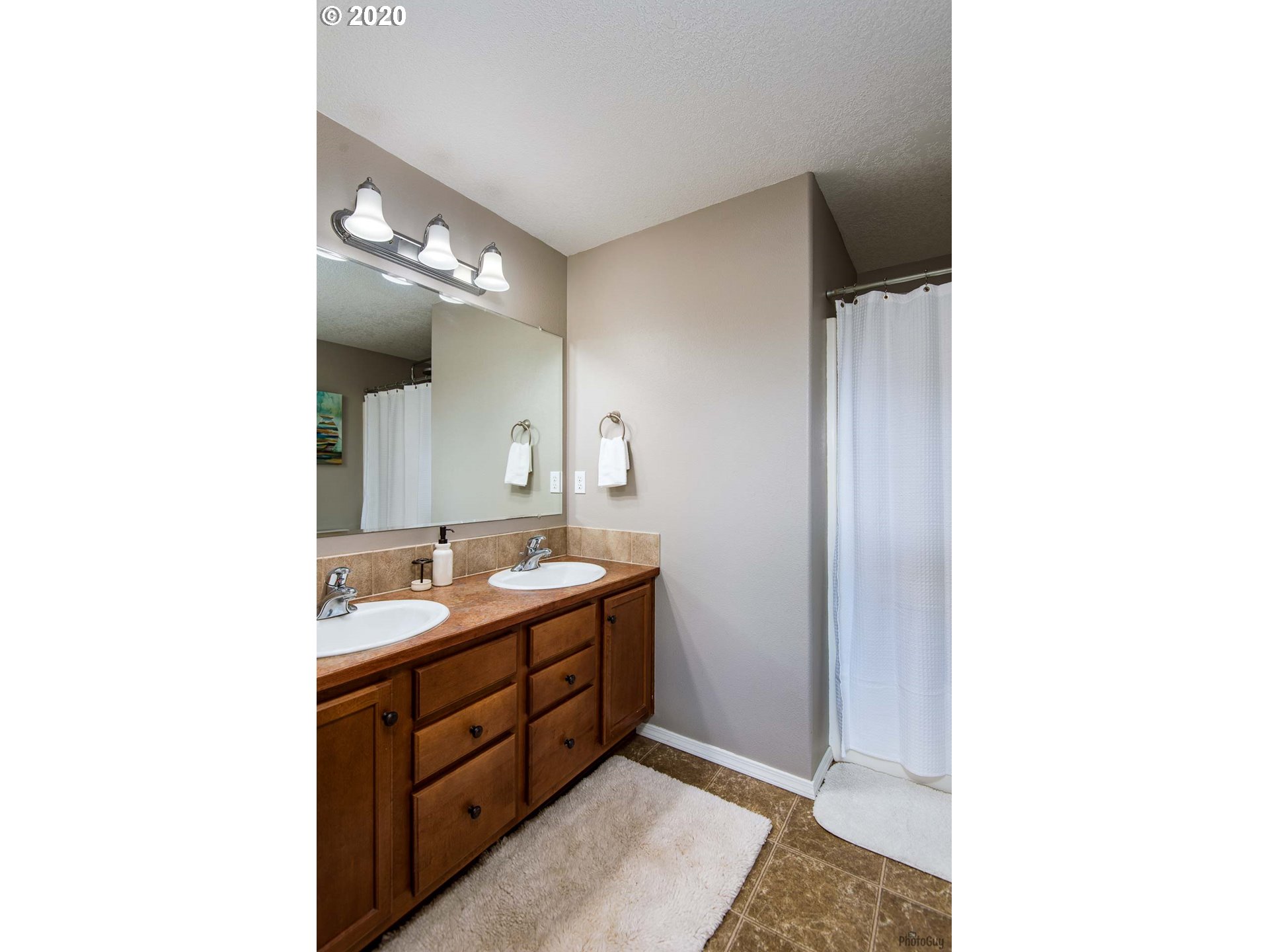1525 South 58th Street Springfield, OR 97478 - Photo 14 of 27