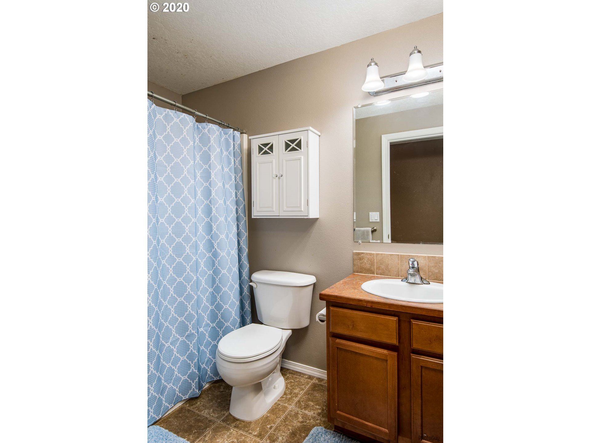 1525 South 58th Street Springfield, OR 97478 - Photo 18 of 27
