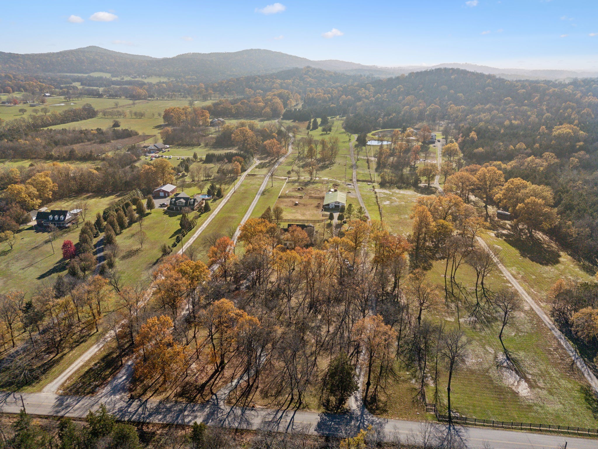 576 Rocky Valley Road Lebanon, TN 37090 - Photo 61 of 62 a view of city and mountain