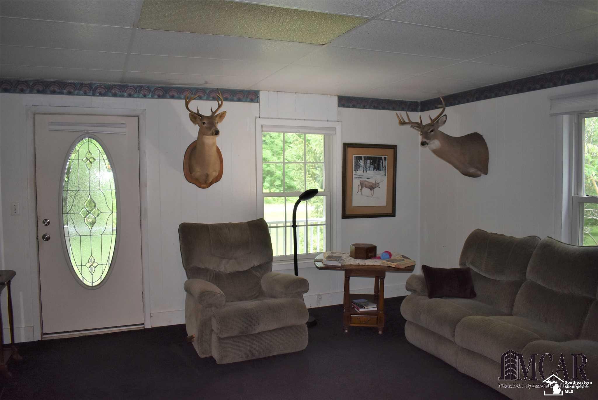 12169 Oelke Road Maybee, MI 48159 - Photo 10 of 37 21480225-9.JPG