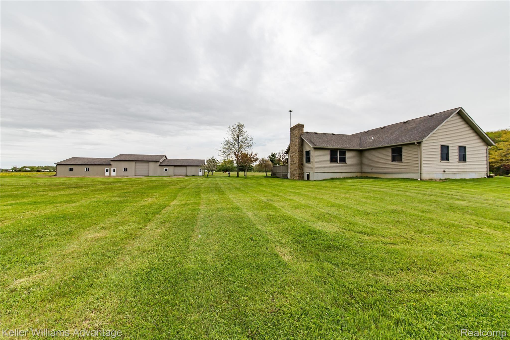 8256 Kilgore Road Avoca, MI 48006 - Photo 46 of 54 Kilgore_8256_Back_05.jpg