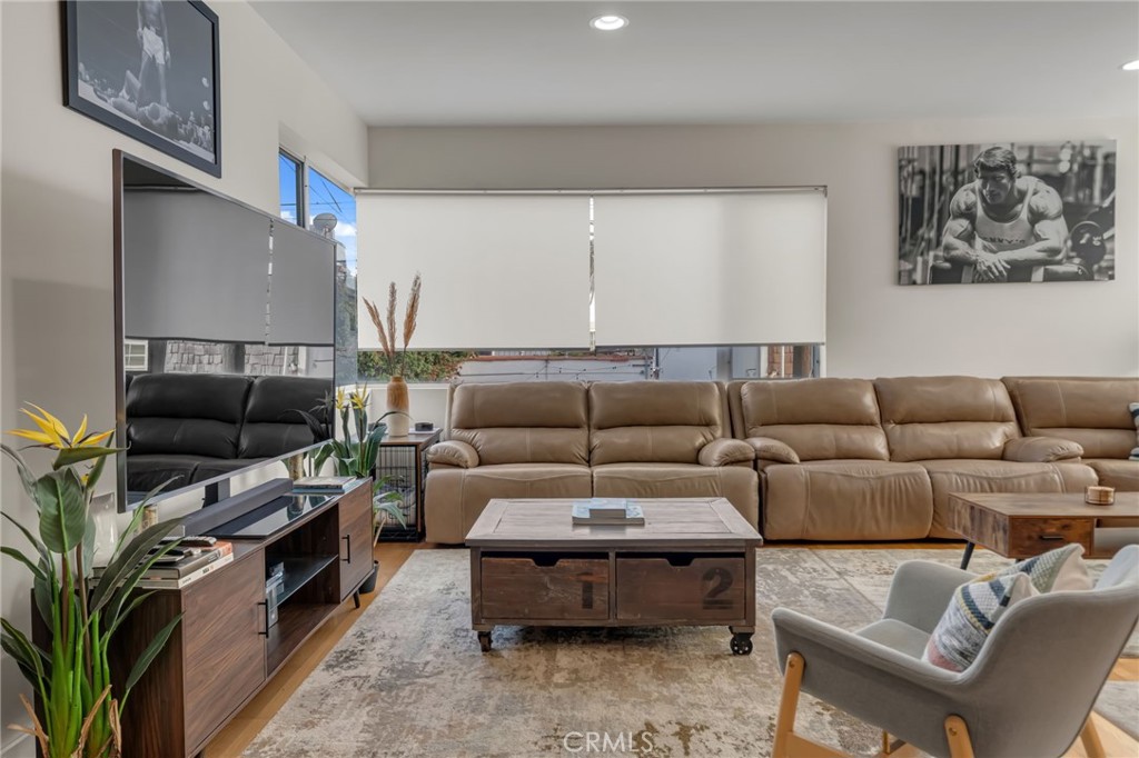 302 South Venice Boulevard Venice, CA 90291 - Photo 10 of 41 Gallery Image 10