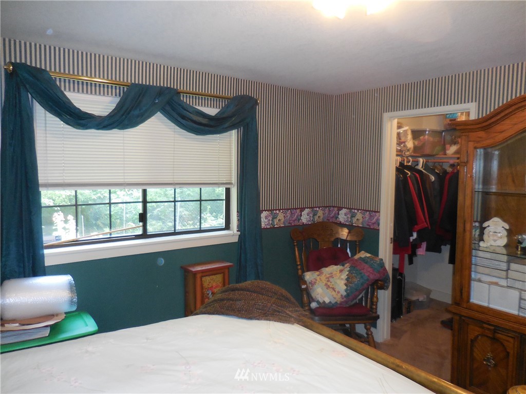 4487 Arvick Road Southeast Port Orchard, WA 98366 - Photo 14 of 25 Gallery Image 14