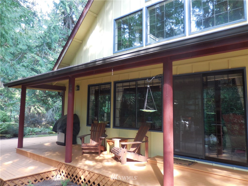 4487 Arvick Road Southeast Port Orchard, WA 98366 - Photo 3 of 25 Gallery Image 3
