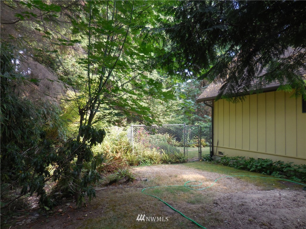 4487 Arvick Road Southeast Port Orchard, WA 98366 - Photo 5 of 25 Gallery Image 5