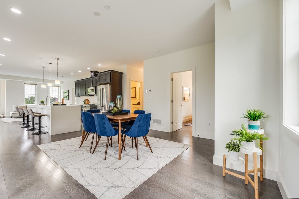 57 Pitman Street, Unit 4 Somerville, MA 02143 - Photo 5 of 32