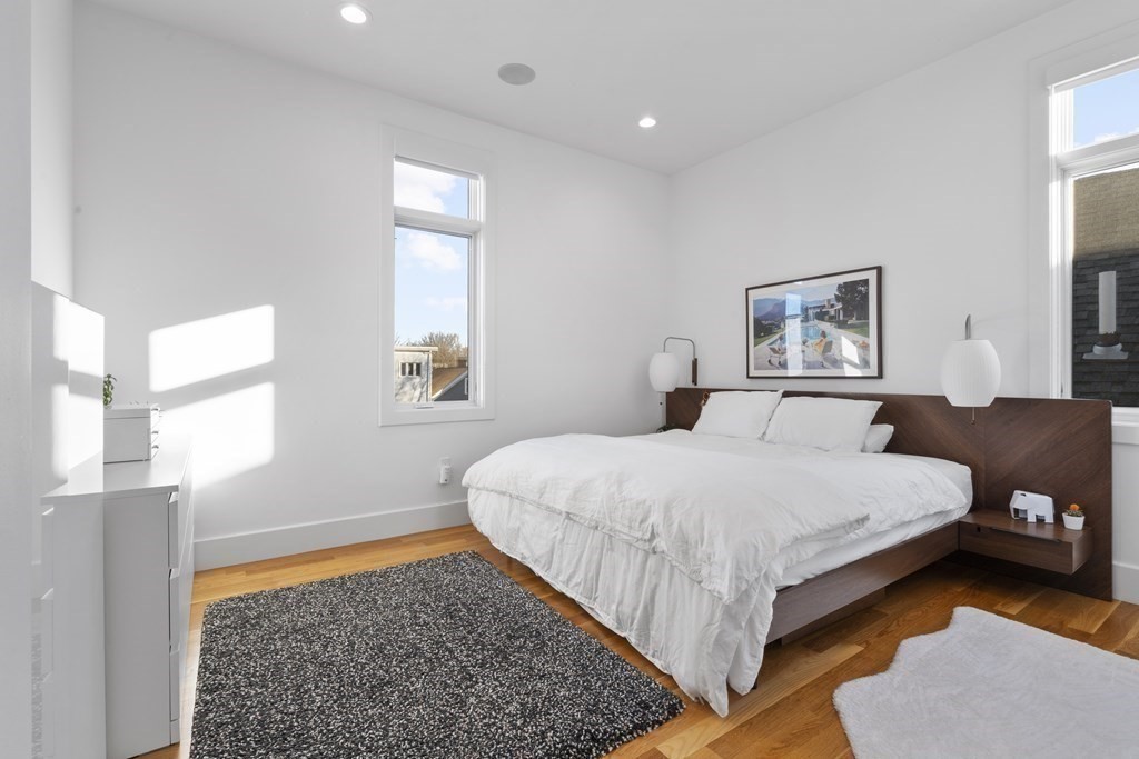 5 Mohawk Street, Unit 5 Boston, MA 02127 - Photo 14 of 22