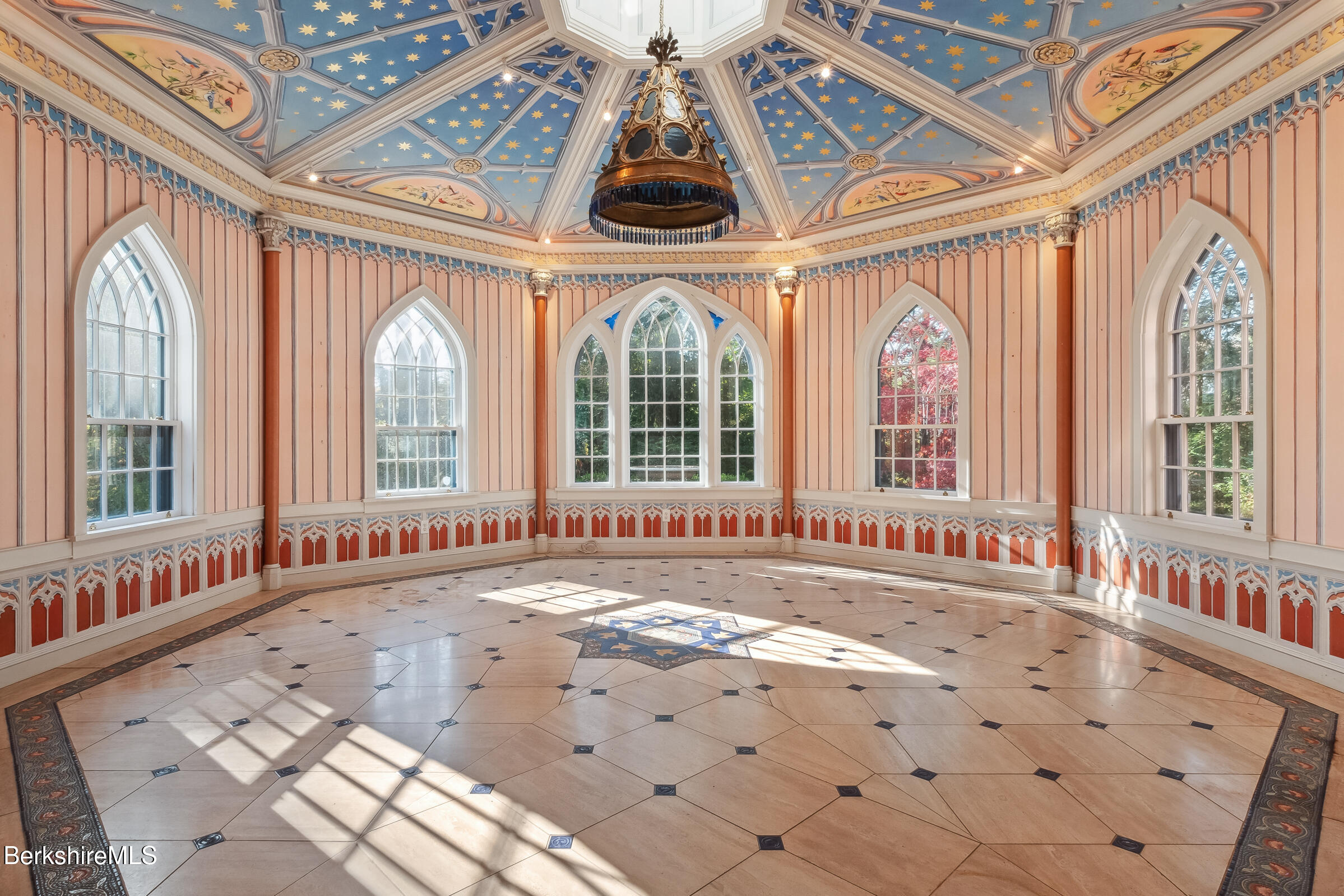 82 East Main Street Stockbridge, MA 01262 - Photo 18 of 52 a view of an entryway